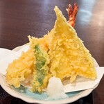 佐藤養助 秋田店 - 天ぷらも美味しい