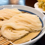 佐藤養助 秋田店 - 見事な食感の稲庭うどん