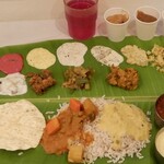 カレーリーブス カフェ＆レストラン - 