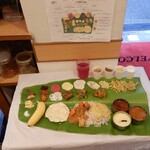 カレーリーブス カフェ＆レストラン - 