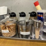 ラーメンのまめぞう - 卓上アイテム、驚きすぎて使うの忘れたわ！