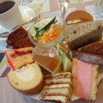 アルビノール - 