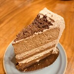スイーツガーデン ユウジアジキ - デビルスケーキ（740円）