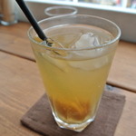 路の上のカフェ日日 - 黒糖ジンジャーエール