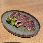 炭火焼 いわこう - ◆焼津鰹の麦藁焼き　968円