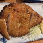居酒屋やっちゃば - さつま揚げ焼き 330円