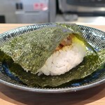 立ち呑み正屋 - 鶏おにぎり
