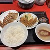 ぎょうざのじんべえ 塚口店
