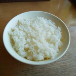 大岩亭 - セルフサービスのご飯