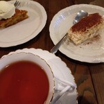 Lode - 手作りティラミス  オレンジのパウンドケーキアイス乗せ