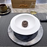 H1 - デザートのカヌレ