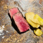 HAGI - 経産牛、イタドリ