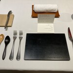 レーヌ デ プレ - 