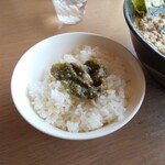 大岩亭 - ご飯にのり