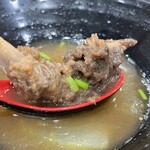 懶得煮　飯.粥.麵食館 - 排骨酥湯