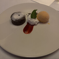 RESTAURANT DAZZLE - 