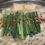 NABE° 韓国と博多華味鳥  天神店 - 