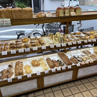 庚申塚丸十パン店_1