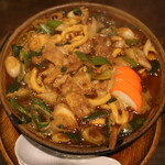 煮込みうどん かに屋 - 味噌煮込みうどん(麺大盛り)