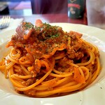 レンガ - 濃厚な味わいのナポリタン。