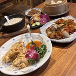 和牛と中華料理 けむり屋&フラワー - 