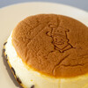 りくろーおじさんの店 - 料理写真:2025.3 焼きたてチーズケーキ（1,065円）