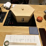 294899347 - 
