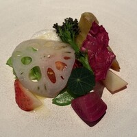 ラ・ボンヌターブル - 