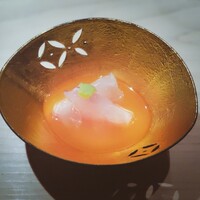 鮨 由う - 