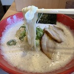 泡系しおとんこつラーメン べらしお - 