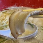 泡系しおとんこつラーメン べらしお - 