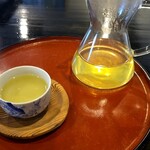 Cafe Momo - お餅セットのお茶