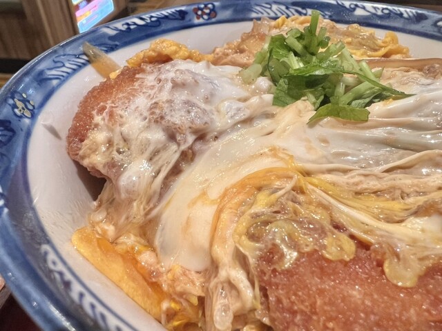 Dondon Tei Howaiti Umeda Ten photo 3