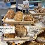 ブレドール - 2025/3/24 テイクアウトで利用。メニューの様子。