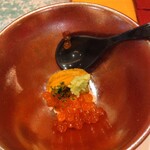 鮨 うら山 - ウニイクラの小丼