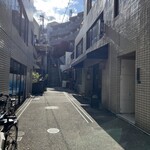 カフェのある暮らしとお菓子のお店 - 