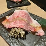 和牛A5雌牛と熟成牛舌 肉屋いちゆく - 