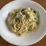 パルティータ - ポテトのニョッキと3種類豆のスパゲッティ