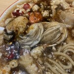 煮干しのビリー - 牡蠣3~4粒❗️終盤に、もう1個出てきたような気がしたので…3~4個って曖昧にしてますσ(^_^;)