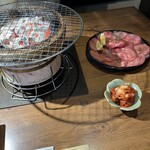 炭火焼肉 たけのうち 本店 - 