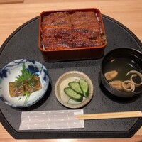 うなぎの中庄 虎ノ門ヒルズ店 - ご開帳〜〜〜、パカリッ！！