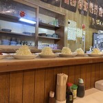 かく山 - フライ定食用に、並んでる！！