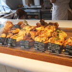 ataru BAKE - 右側の「お惣菜マフィン」