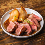 北海道イタリアン居酒屋 エゾバルバンバン - 柔らかラム肉のステーキシャリアピンマスタードソース
