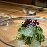 ボッテゴン - バジルとスミイカの冷製カッペリーニ