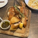 チキンプレイス ロティサリーズ - 