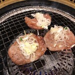 焼肉 鶯谷園 - 