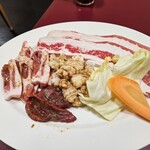 焼肉牛さだ - 料理写真:焼肉ランチ（焼きしゃぶ、ハラミ、豚肉、上ホルモン）