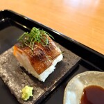 そば切り こごろ - 炙りサーモン寿司