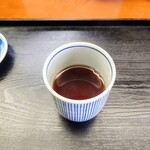 玉屋 - 卓上常備の保温ポットには、"焙じ茶"が入っているという嬉しさ。